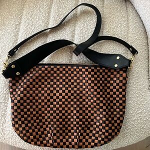 Woven cross body checker bag w/ two straps